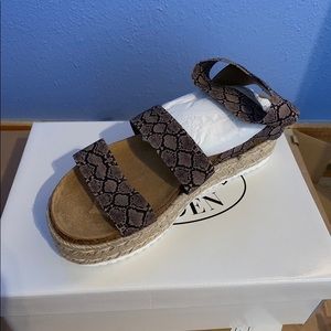 Steve Madden Kimmie Sandals